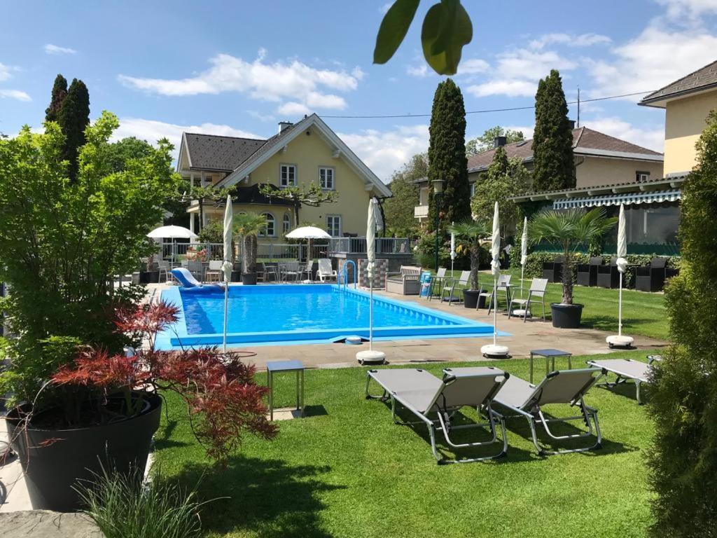 Ferienanlage Seehof Krumpendorf Exterior foto